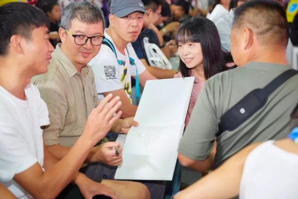 8940e23207674dfa8e1a3671faeb65a3