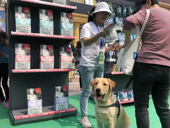 91818e77918e4d3abc475e355fb4a087