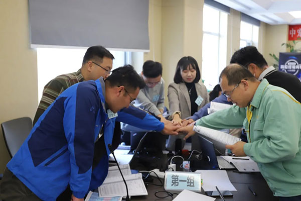 3ffe63e0fc3a474eaf24127fe1776e53